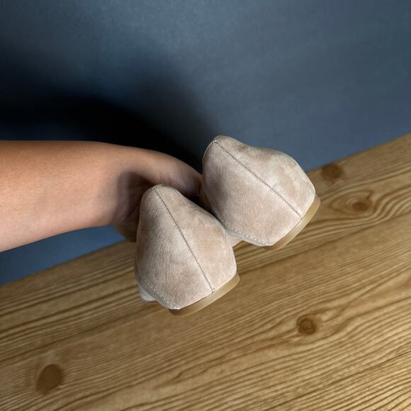 Eileen Fisher Tan Flats - Picture 4 of 9